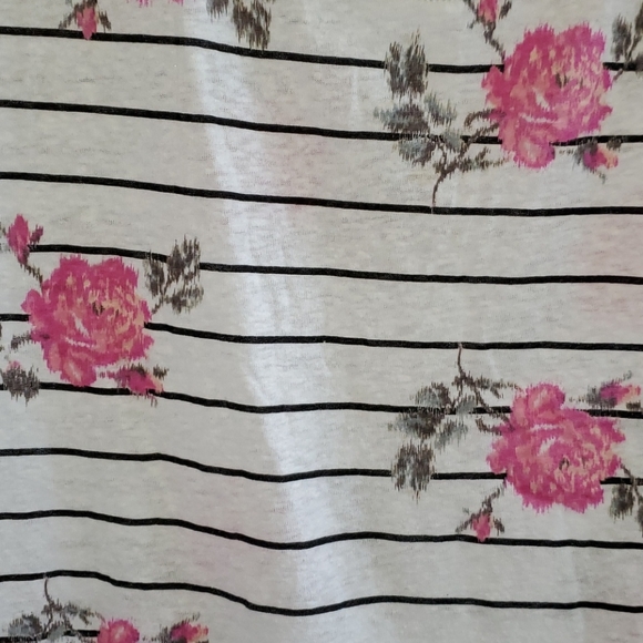 Long-Sleeve Top - Picture 3 of 5